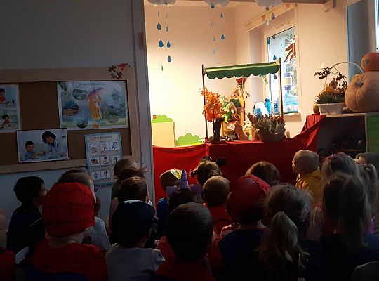 Gr III Teatrzyk "Czerwony Kapturek"