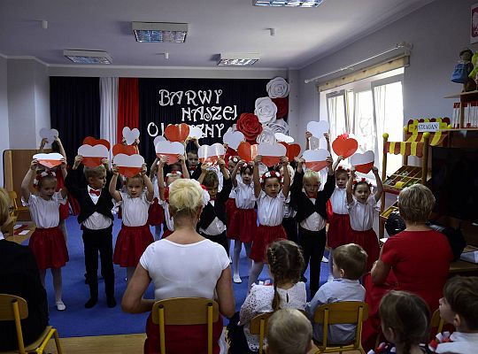 Uroczysty apel w wykonaniu Gr IV z okazji Odzyskania Niepodległości