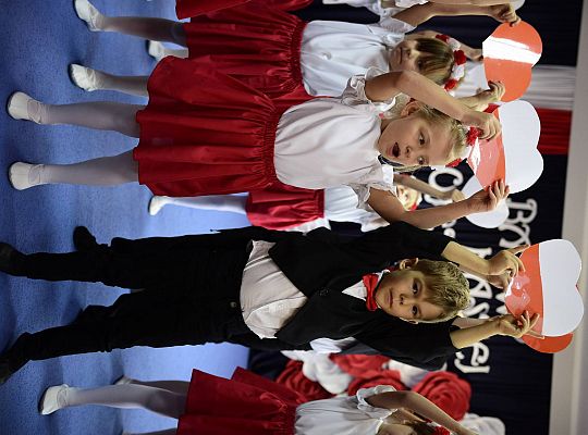 Uroczysty apel w wykonaniu Gr IV z okazji Odzyskania Niepodległości