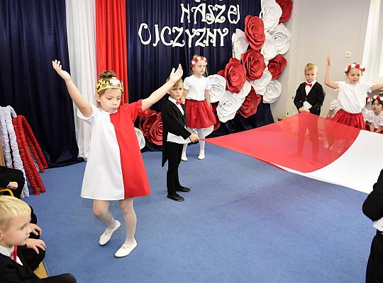 Uroczysty apel w wykonaniu Gr IV z okazji Odzyskania Niepodległości