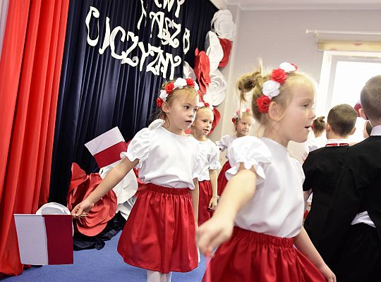 Uroczysty apel w wykonaniu Gr IV z okazji Odzyskania Niepodległości