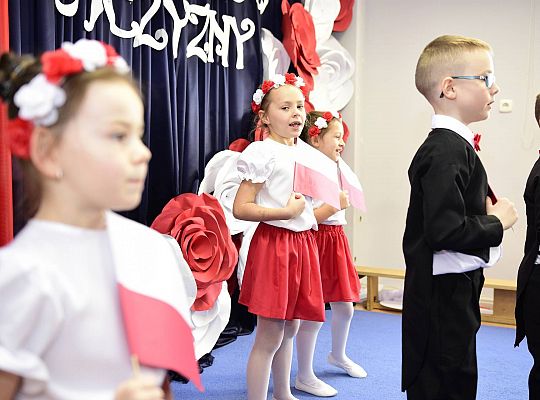 Uroczysty apel w wykonaniu Gr IV z okazji Odzyskania Niepodległości