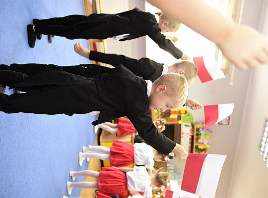 Uroczysty apel w wykonaniu Gr IV z okazji Odzyskania Niepodległości