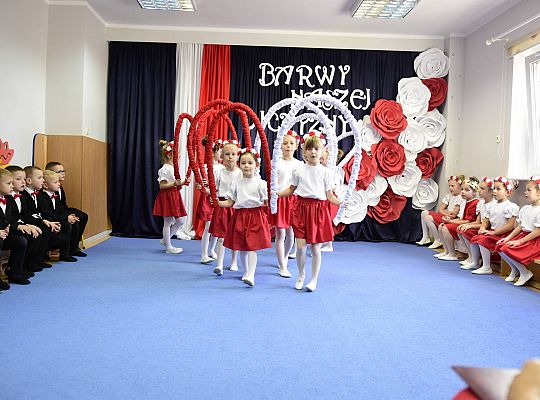 Uroczysty apel w wykonaniu Gr IV z okazji Odzyskania Niepodległości