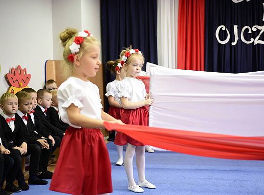 Uroczysty apel w wykonaniu Gr IV z okazji Odzyskania Niepodległości