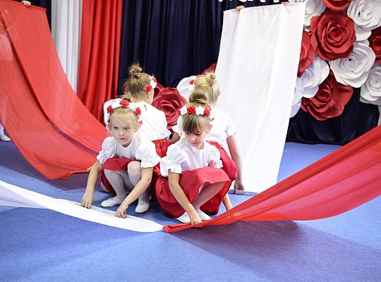 Uroczysty apel w wykonaniu Gr IV z okazji Odzyskania Niepodległości