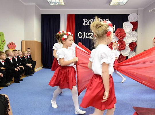 Uroczysty apel w wykonaniu Gr IV z okazji Odzyskania Niepodległości