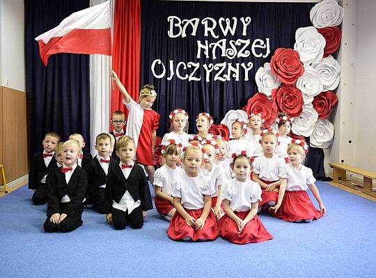 Uroczysty apel w wykonaniu Gr IV z okazji Odzyskania Niepodległości