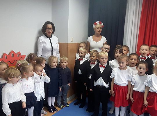 "#Szkoła do Hymnu"