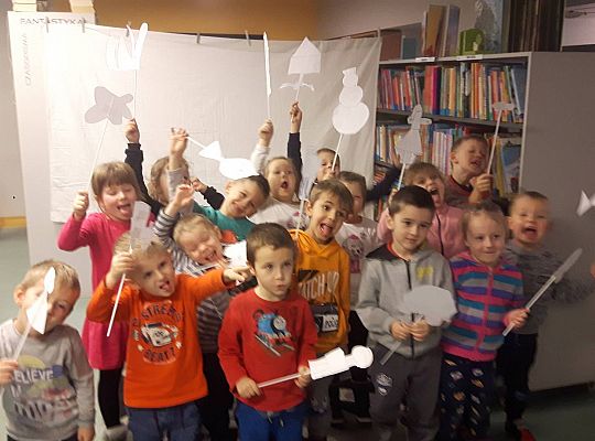 GR III Wizyta w Bibliotece - Teatr cieni