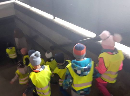 Gr III wycieczka na dworzec kolejowy