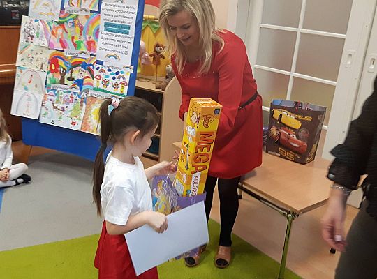 Konkurs - "Kraina czterech tęczy oczami przedszkolaka"