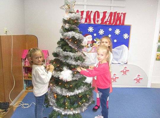 GR IV Stroimy choinkę