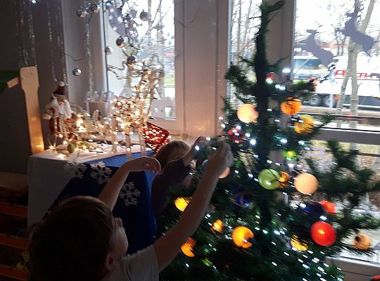 GR III Stroimy Choinkę