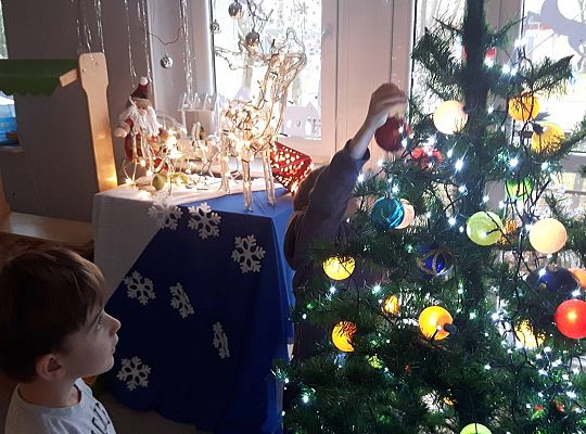 GR III Stroimy Choinkę