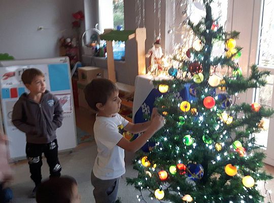 GR III Stroimy Choinkę