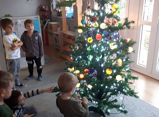 GR III Stroimy Choinkę