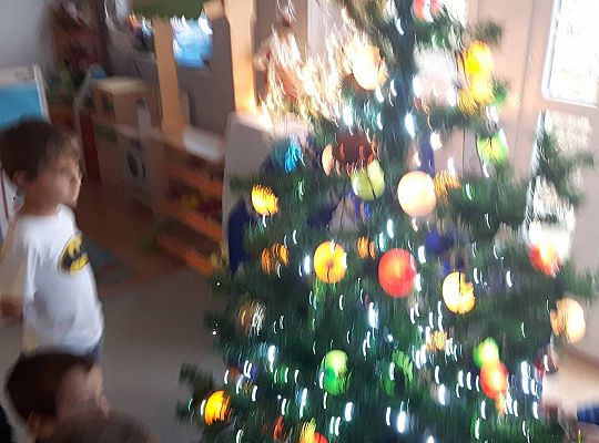 GR III Stroimy Choinkę