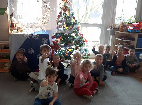 GR III Stroimy Choinkę