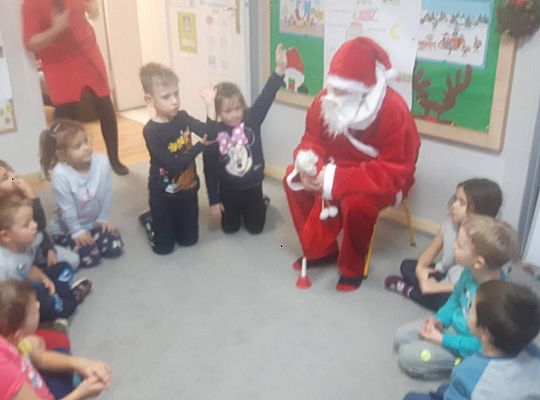 GR III Mikołajki w Przedszkolu