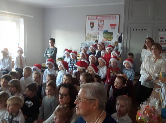 Jasełka w wykonaniu starszaków