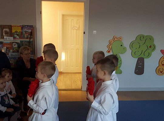 Jasełka w wykonaniu starszaków