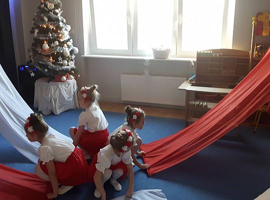 Jasełka w wykonaniu starszaków