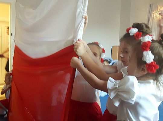 Jasełka w wykonaniu starszaków