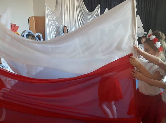 Jasełka w wykonaniu starszaków