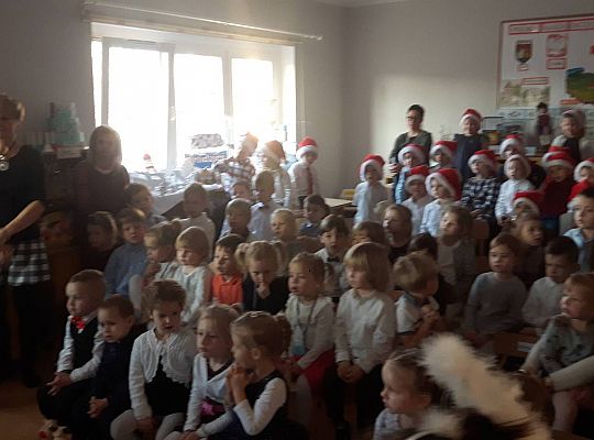 Jasełka w wykonaniu starszaków