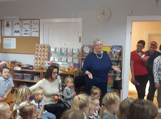 Jasełka w wykonaniu starszaków