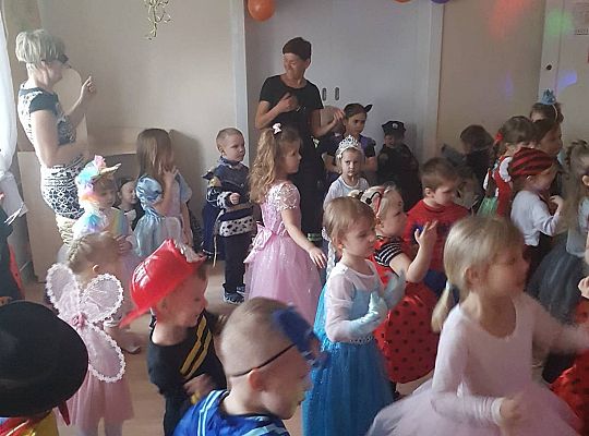 Bal Karnawałowy w przedszkolu gr I