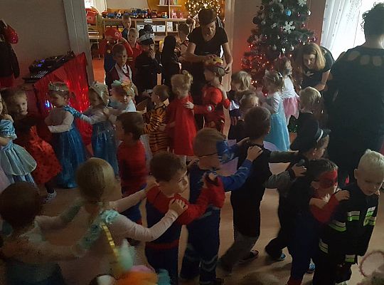 Bal Karnawałowy w przedszkolu gr I