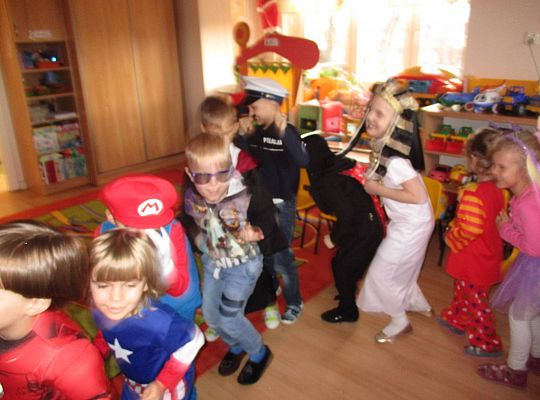 Gr IV Bal Karnawałowy