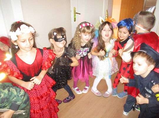 Gr IV Bal Karnawałowy