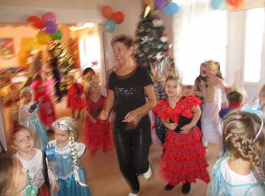 Gr IV Bal Karnawałowy