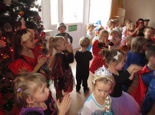 Gr IV Bal Karnawałowy