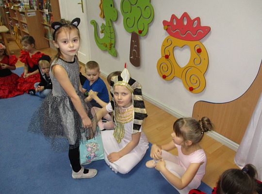 gr IV Urodzinki Niny i Kornelki