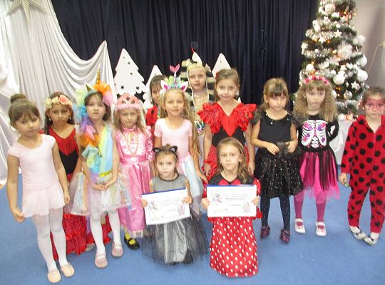 gr IV Urodzinki Niny i Kornelki