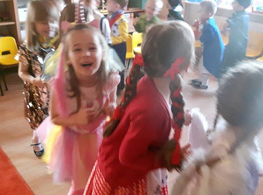 gr III Bal Karnawałowy