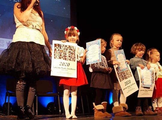 GR IV XVI Miejski Przegląd Jasełek Lębork 2020 oraz rozstrzygnięcie konkursu "Szykowna broszka- to Lęborska maska anioła"