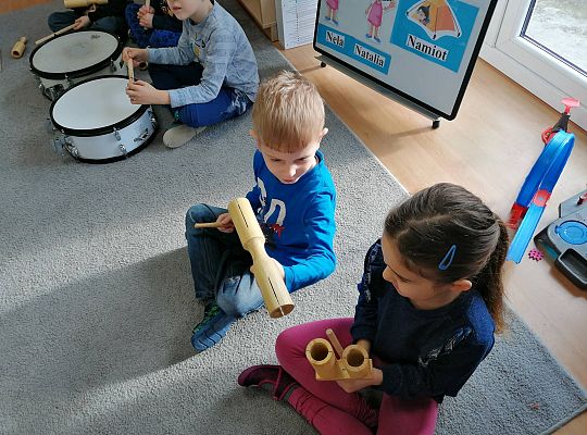 Gr III Zajęcia muzyczne z Panem Wiesławem Karpikiem
