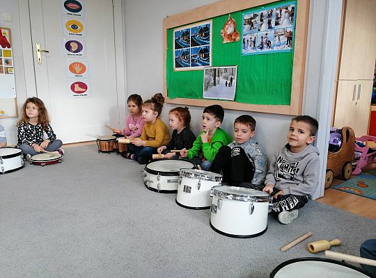 Gr III Zajęcia muzyczne z Panem Wiesławem Karpikiem