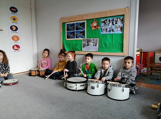 Gr III Zajęcia muzyczne z Panem Wiesławem Karpikiem