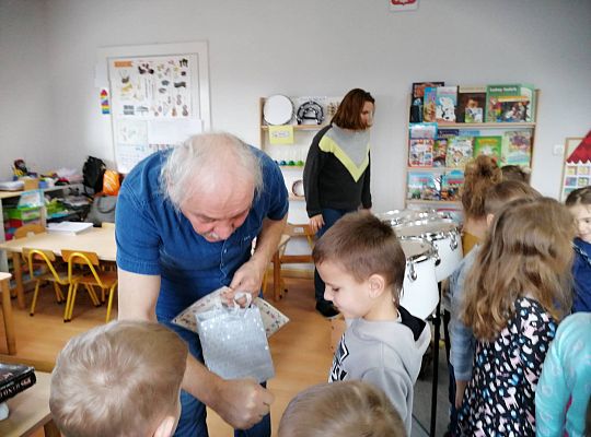 Gr III Zajęcia muzyczne z Panem Wiesławem Karpikiem