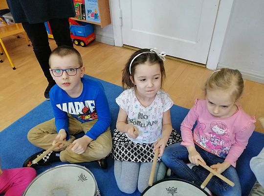 Gr IV zajęcia muzyczne z Panem Wiesławem Karpikiem
