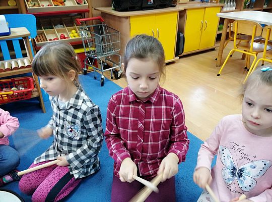 Gr IV zajęcia muzyczne z Panem Wiesławem Karpikiem