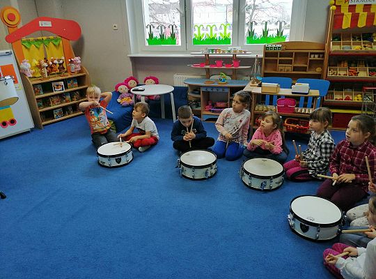 Gr IV zajęcia muzyczne z Panem Wiesławem Karpikiem