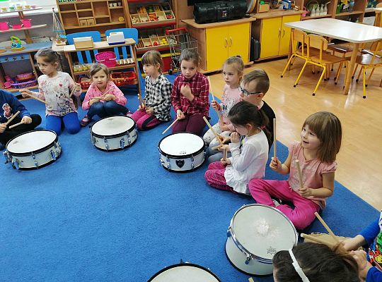 Gr IV zajęcia muzyczne z Panem Wiesławem Karpikiem