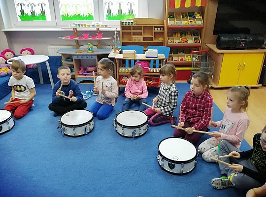 Gr IV zajęcia muzyczne z Panem Wiesławem Karpikiem